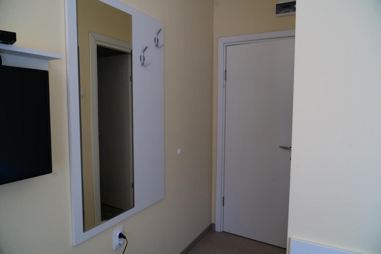 Studio Apartments Maksimovic Ni Eksteriør bilde